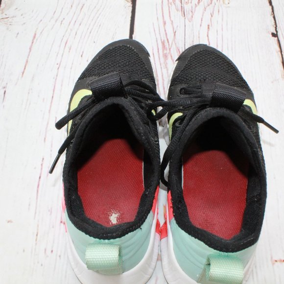 Nike Free Metcon 4 Black Mesh Breathable Lightweight Training Shoe Size 10 Inch - Picture 6 of 10